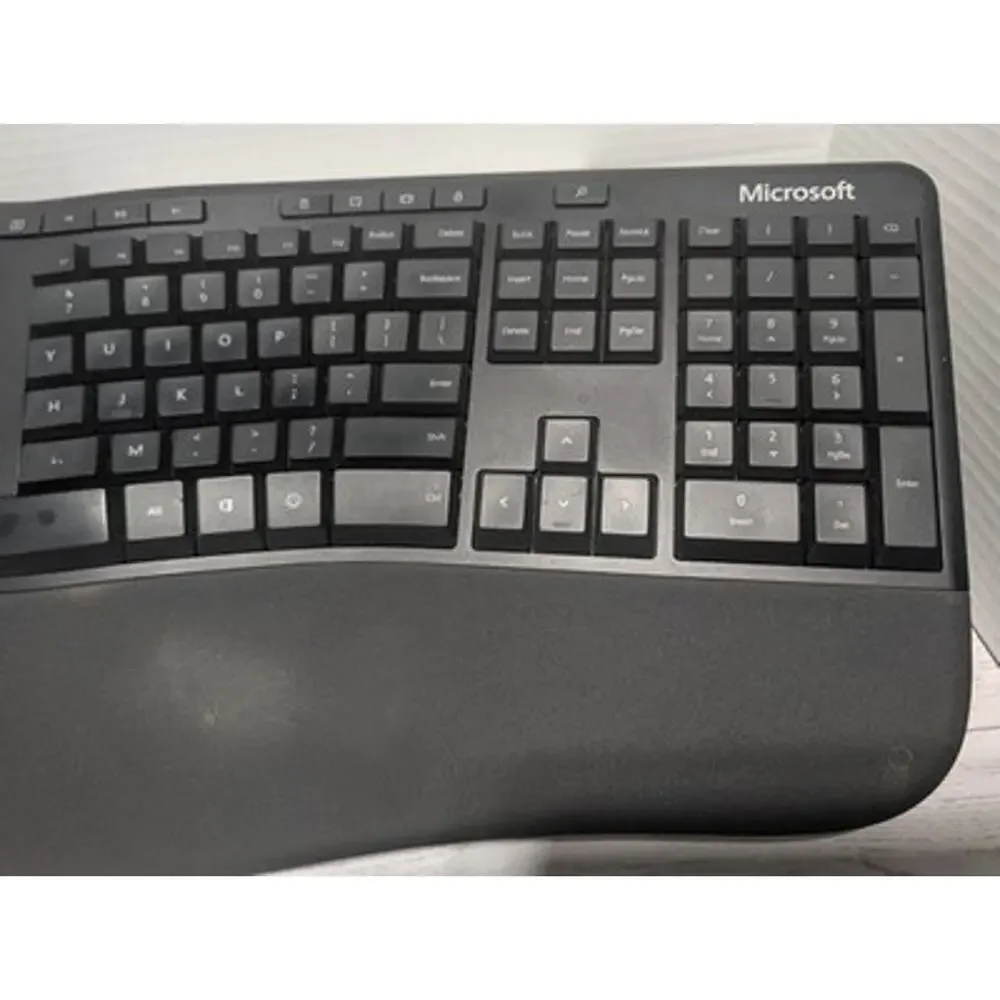 Microsoft LXM-00001 Model 1878 Wired USB 2.0 Ergonomic Keyboard - Tested